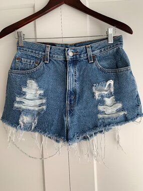 Levi's 550 Denim Short women’s Size 8 Midium rise